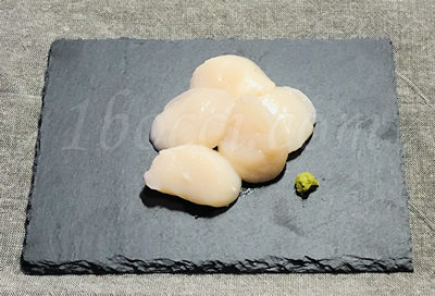 「ホタテのお刺身」北海道紋別市の返礼品「帆立」の食レポ♪